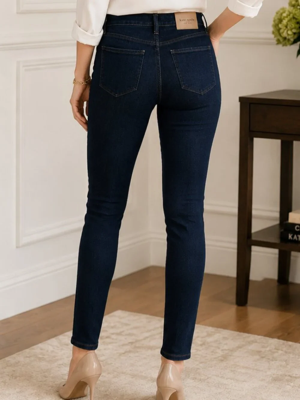 Kate Spade Dark Wash Skinny Jeans Size 26 Stretch Mid Rise Designer Denim